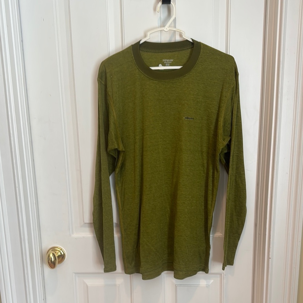 Patagonia 🔥final sale🔥Olive Green Long Sleeve Shirt